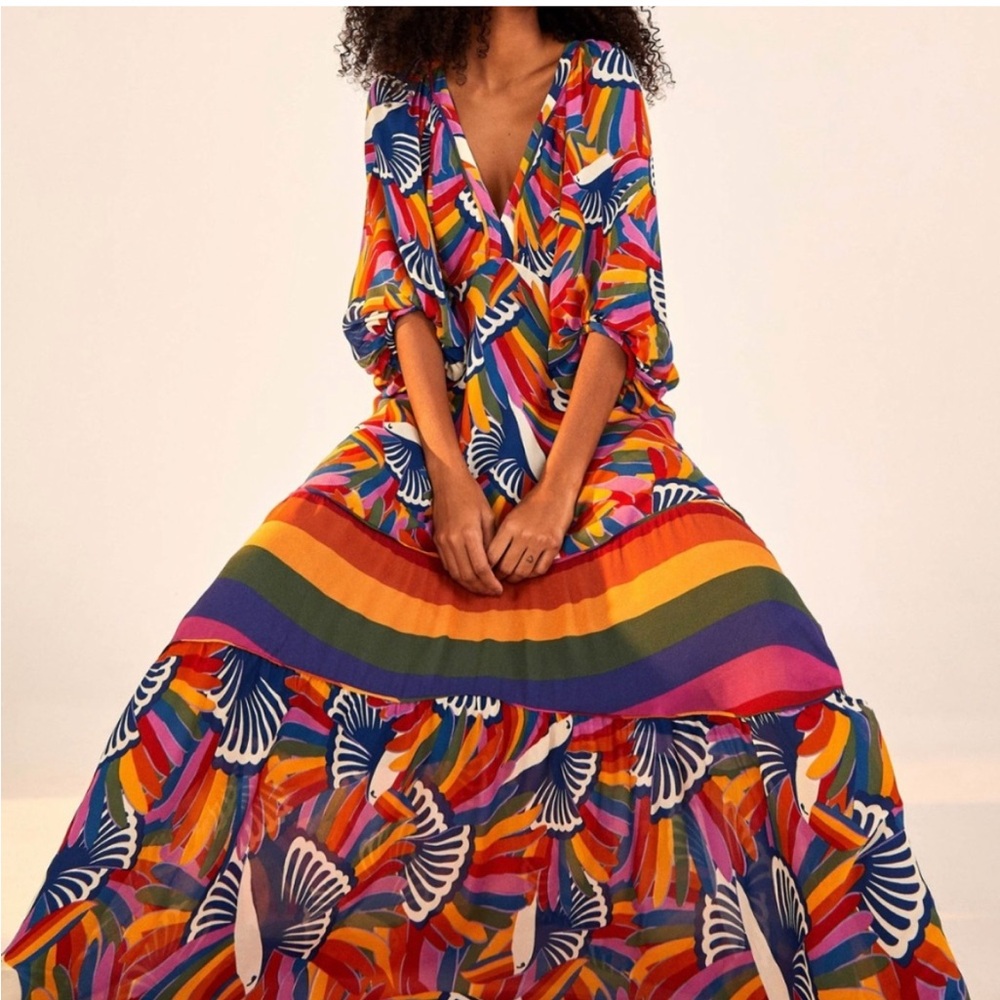 FARM Rio Toucan Relaxed Multicolor Resort Maxi Dress with Bishop Sleeves Small